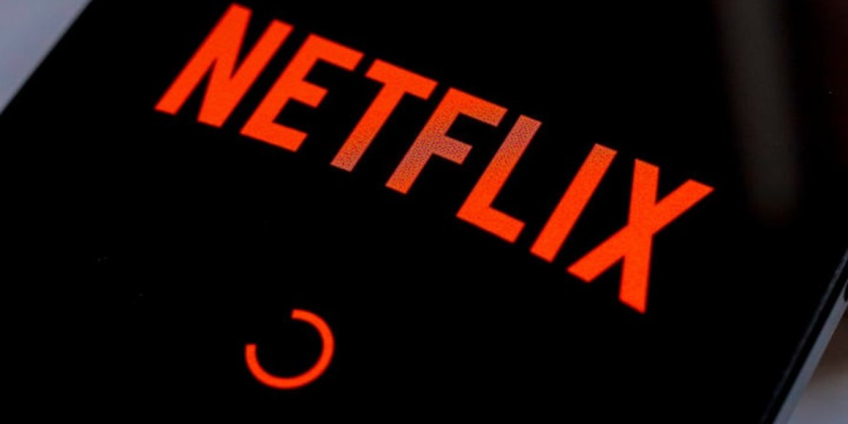 Netflix Flops: Avoid August's Comedy Specials