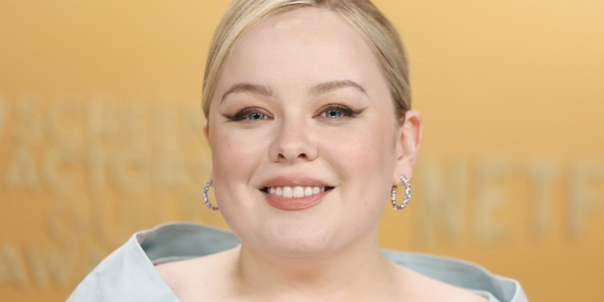 Trans Rights: Nicola Coughlan's Bold Stand – Donate!