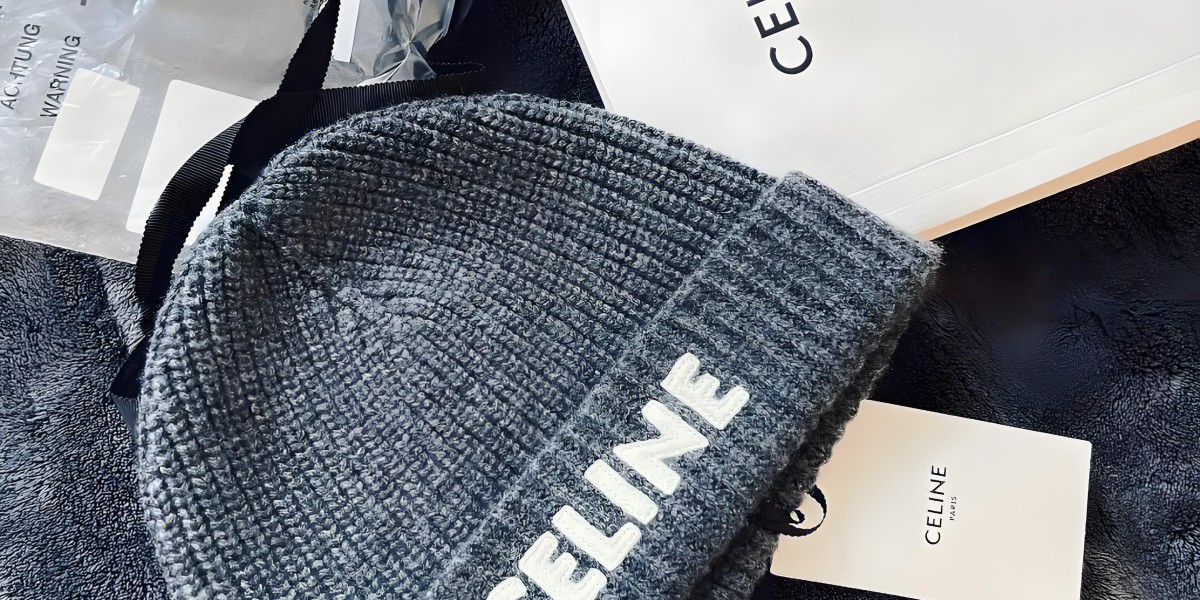 CELINE台灣門市攻略：後背包與棒球帽熱門款解析