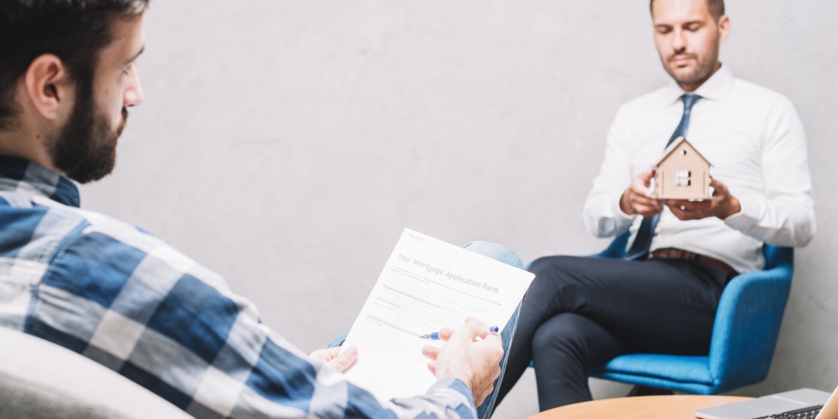Can Online Psychologists Help You Overcome Social Anxiety?