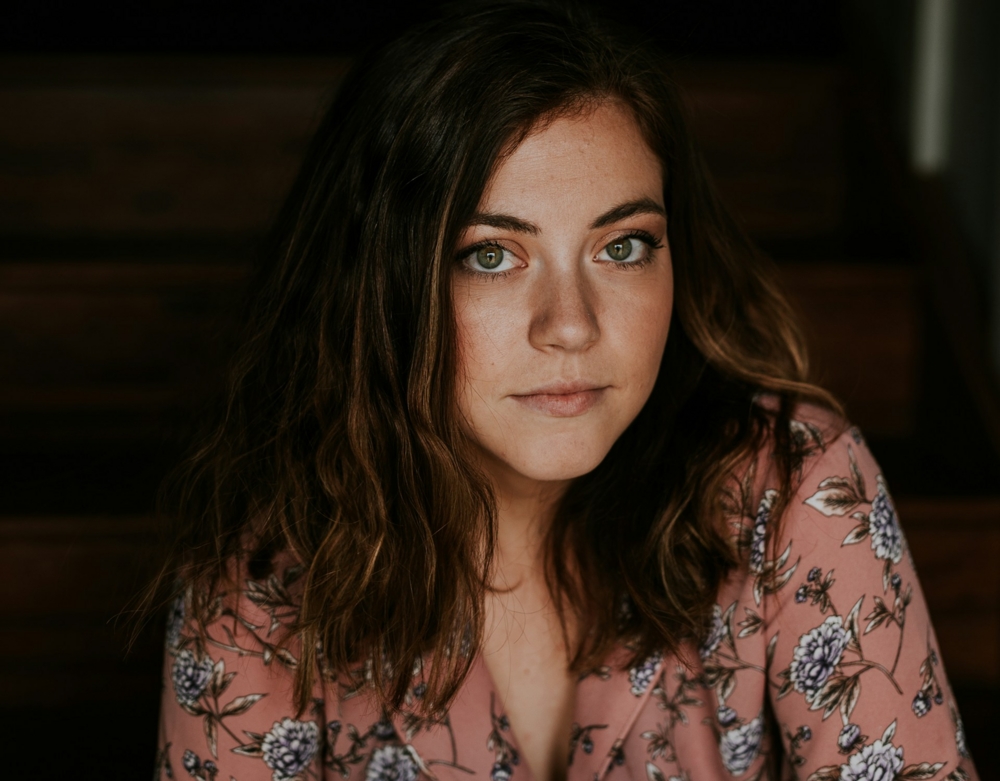 5 Common Beginner Portrait Mistakes (and How to Fix Them) - Photography Talk