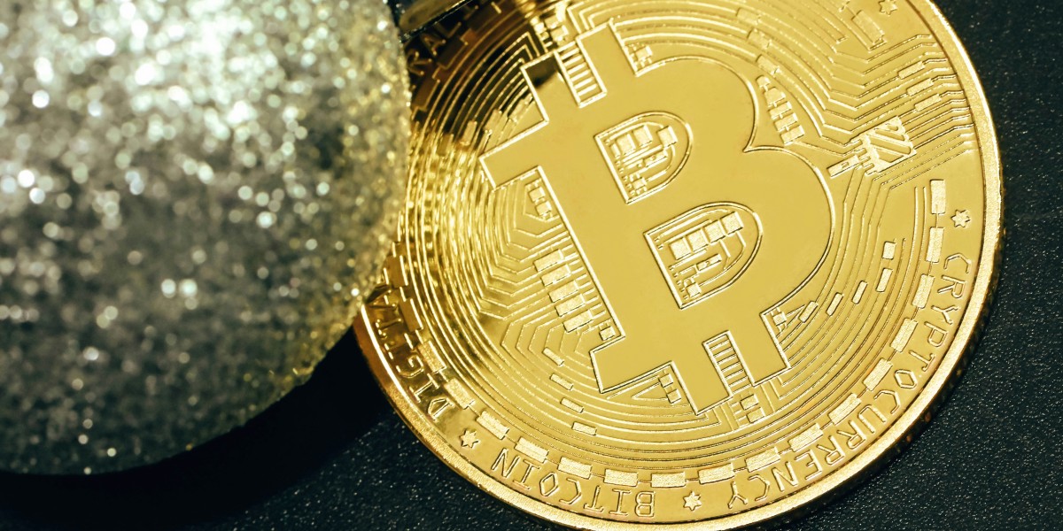 Are We Ready for the Era of Fully Decentralized and Autonomous Crypto Exchanges?