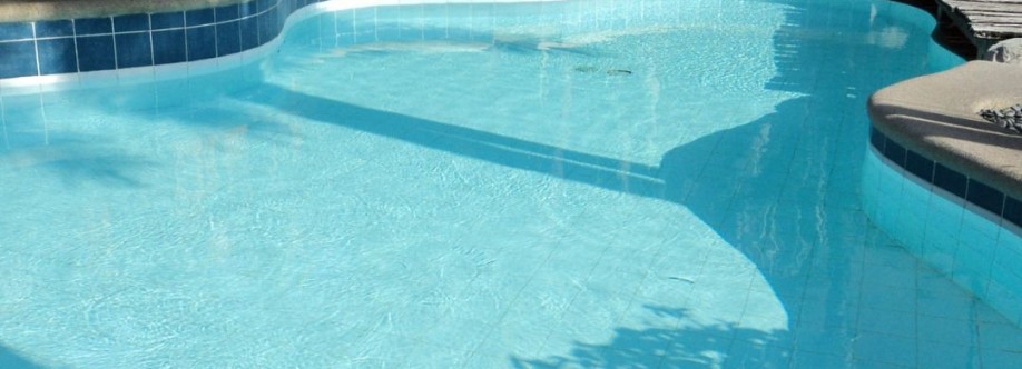 Luxury Resorts Design And Build Cover Image