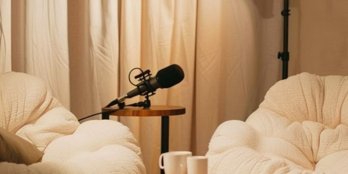 L’essor des podcasts et contenus digitaux au Sénégal : quand la jeunesse raconte le pays autrement