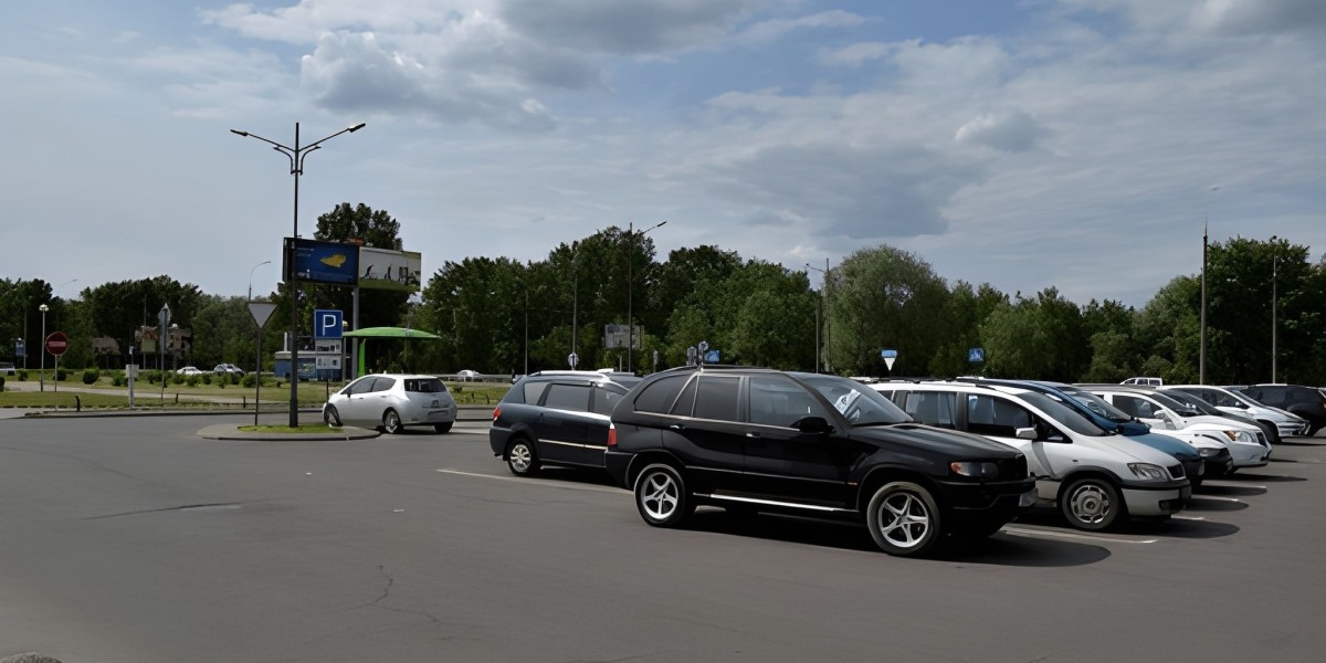 Limo Service by Luxor Limos: The Premier Choice for Luxury Travel in Calgary