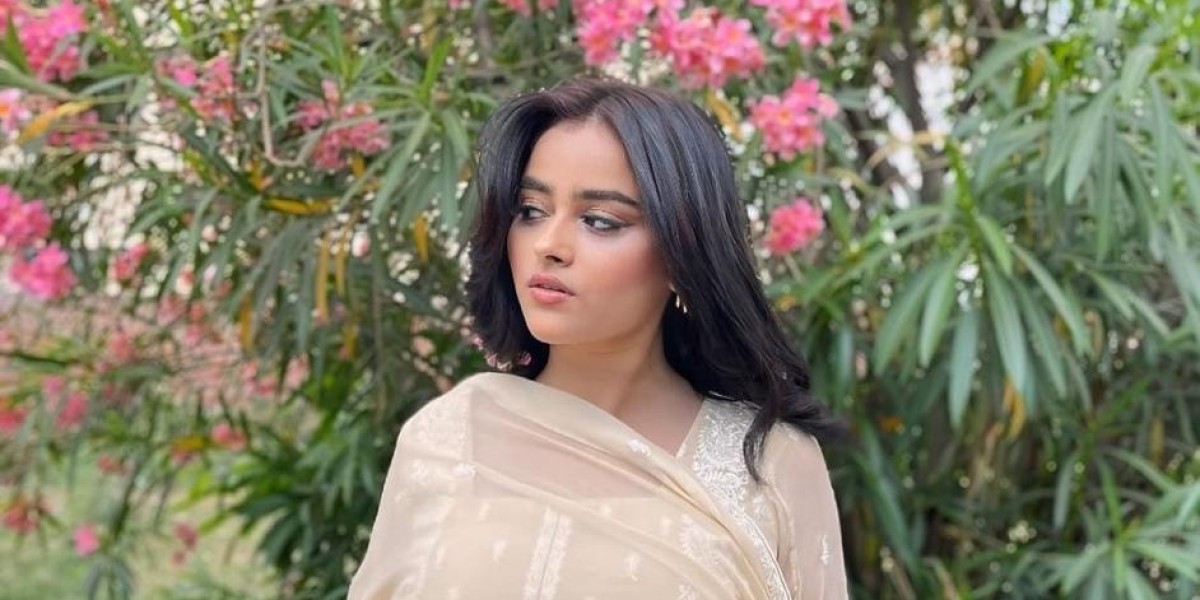 Escorts In Sharjah Travel Companions For Visitors