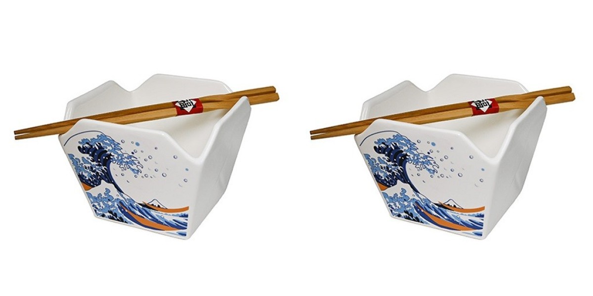 How Hokusai’s Water Imagery Reflects Japanese Philosophy