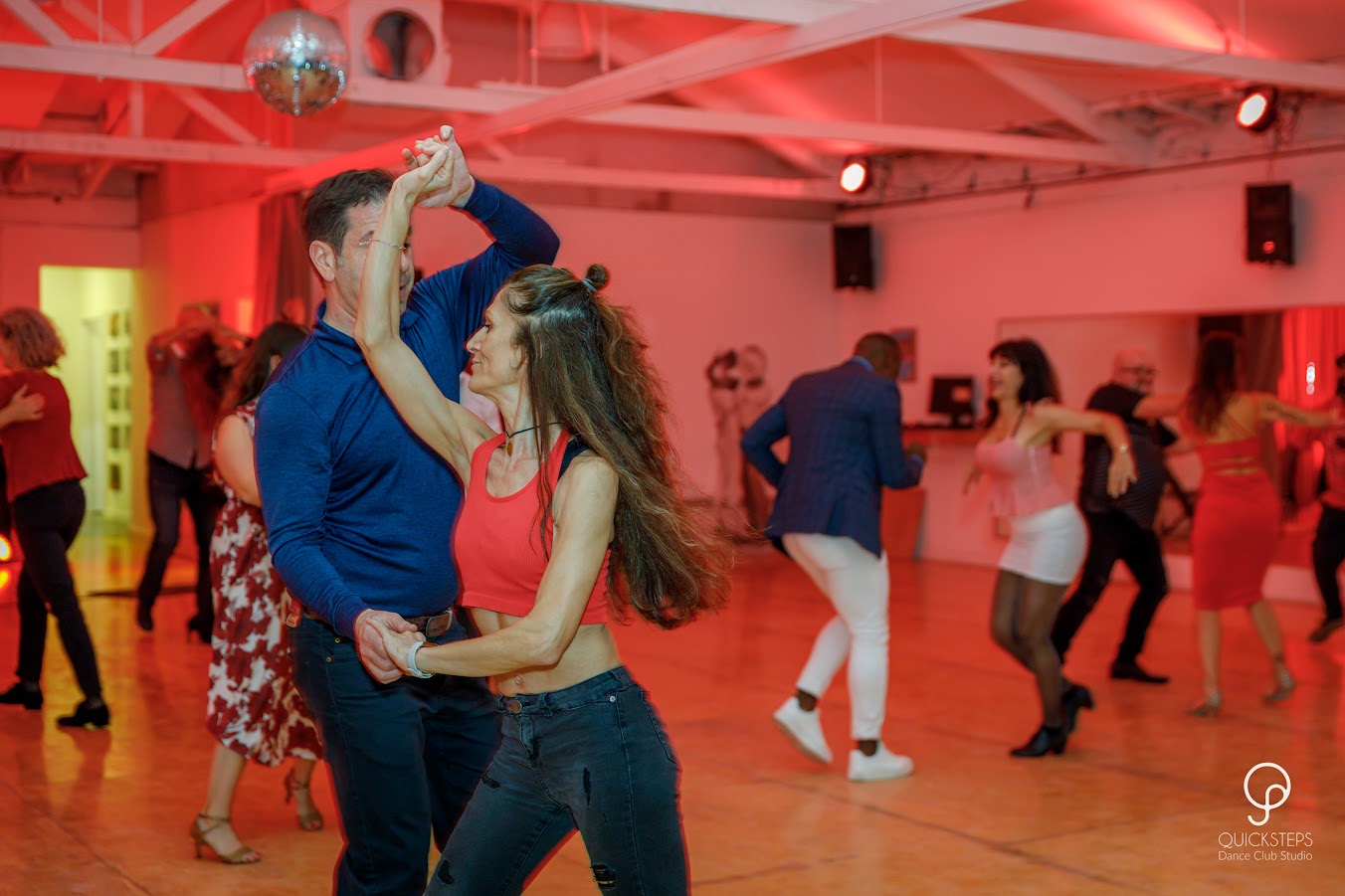 Salsa Latin Dance Lessons Adelaide | Salsa Latin Dance Adelaide | QuickSteps