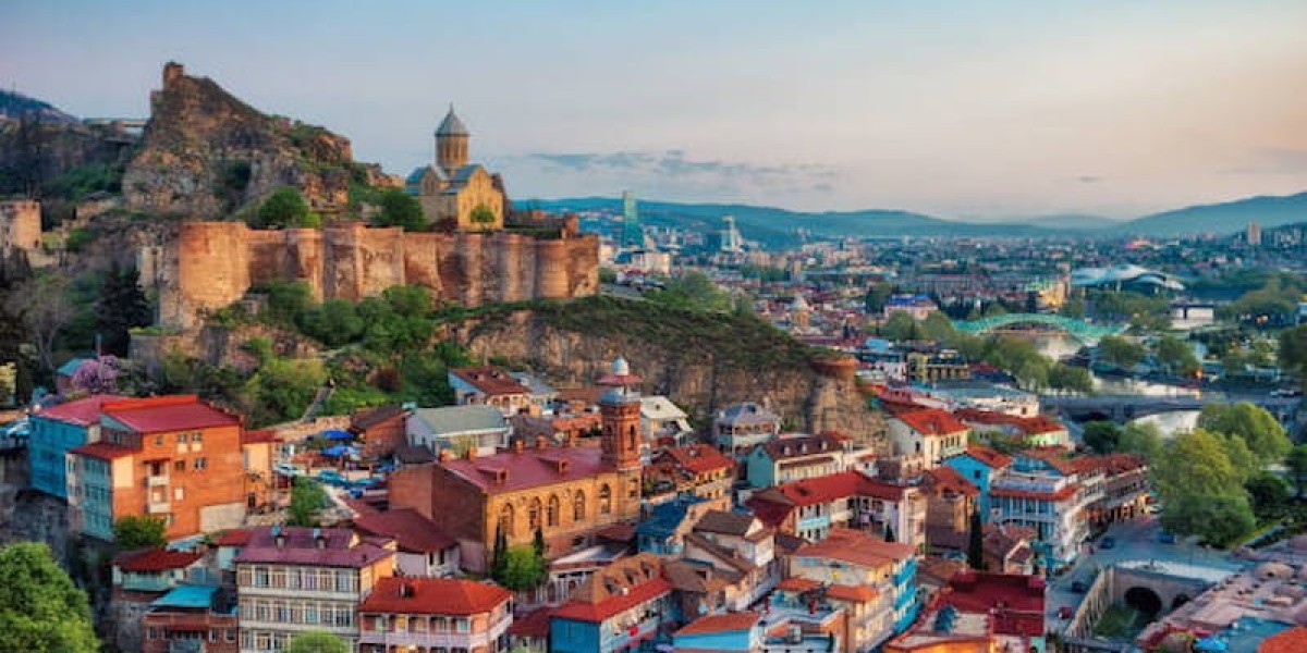 Travel Smart: Essential Tips for Your Georgia Holiday 