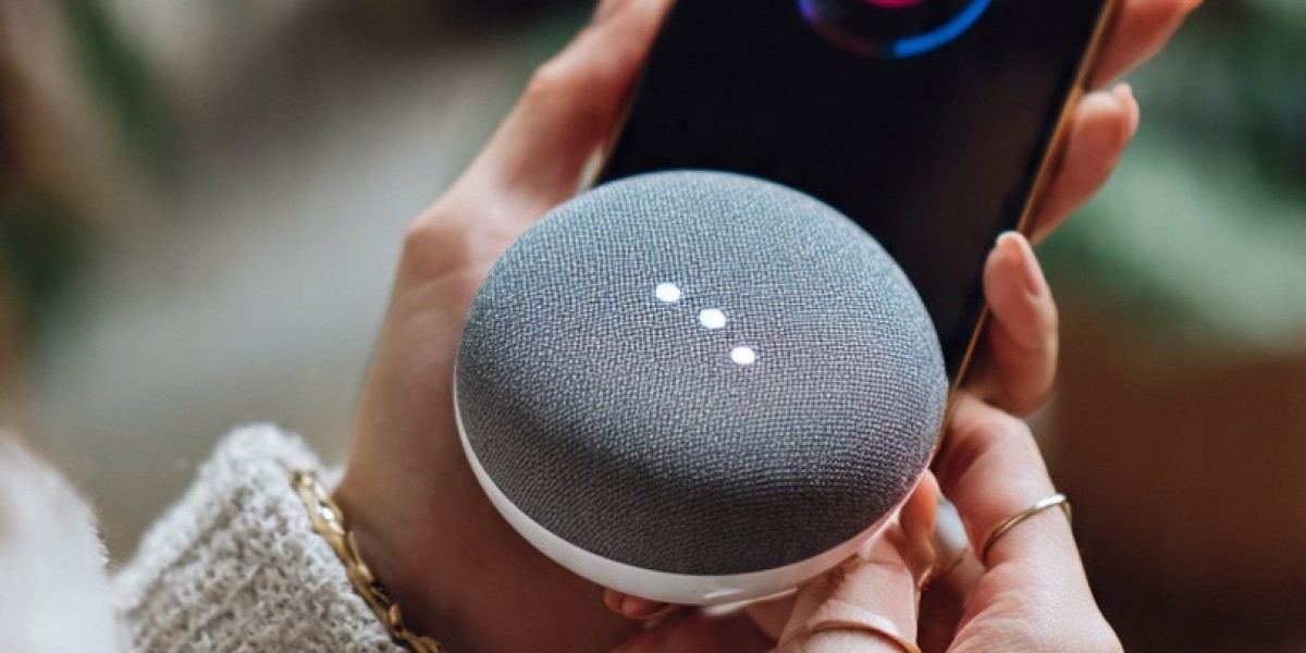 How a Shopify AI Chatbot Is Transforming Customer Experience and Sales in 2025