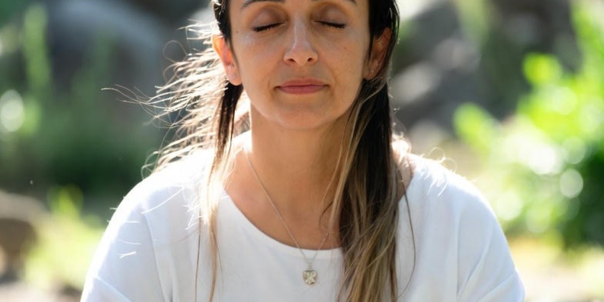 10 Signs You’re Experiencing Past Life Memories