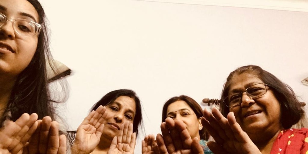 Tarot Reading Course in Dubai: Learn the Art of Intuition and Guidance